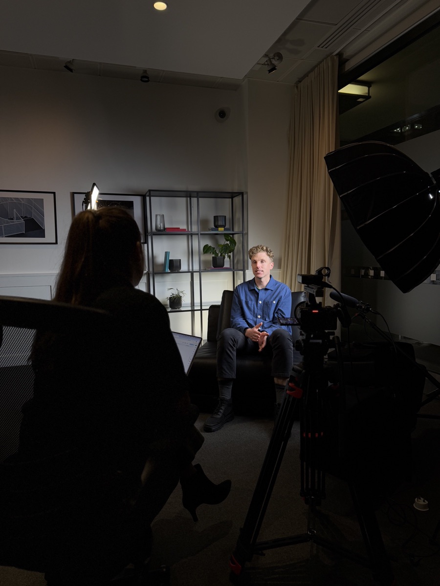 London interview setup with cinema lighting